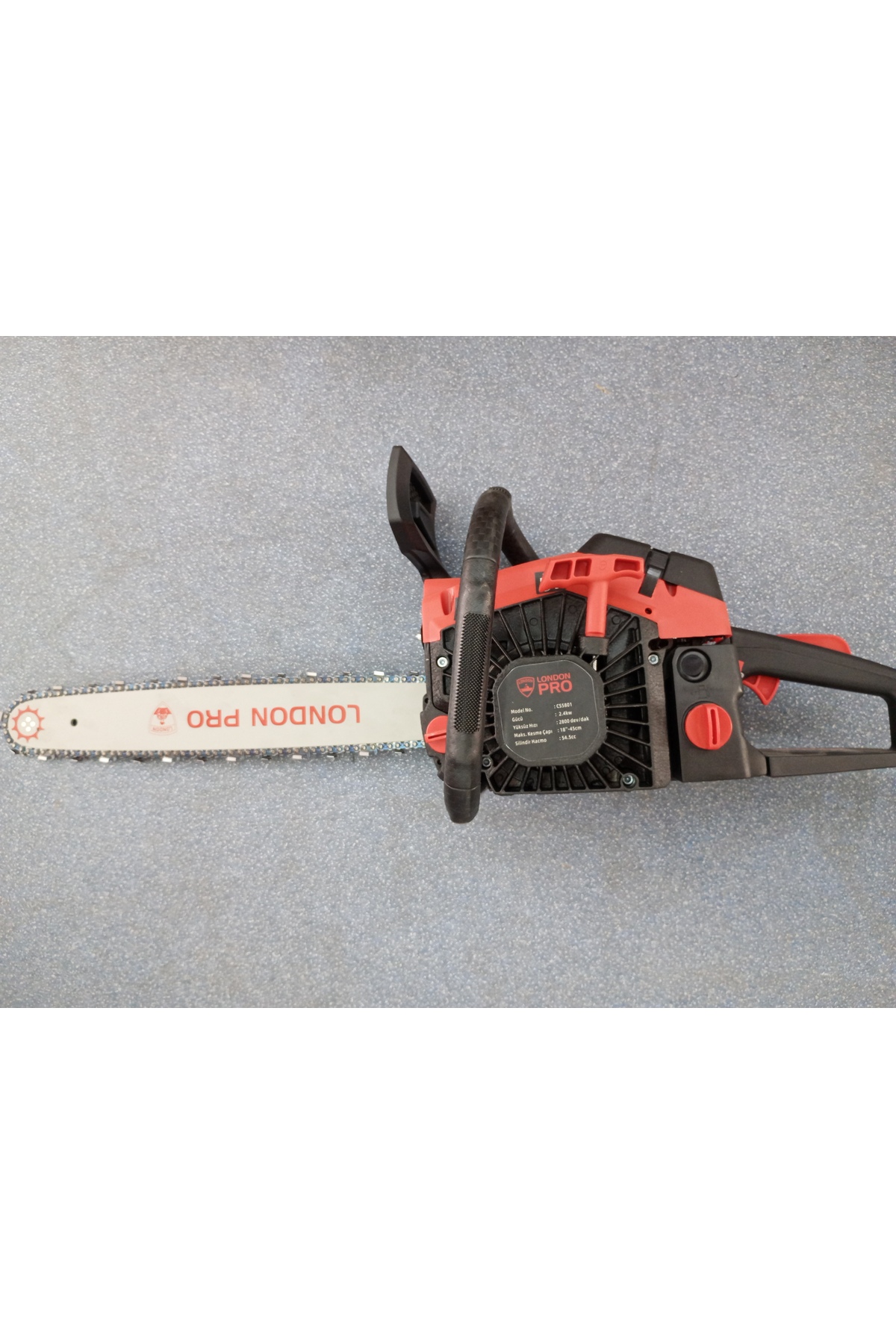 Benzinli ağaç kesme motoru